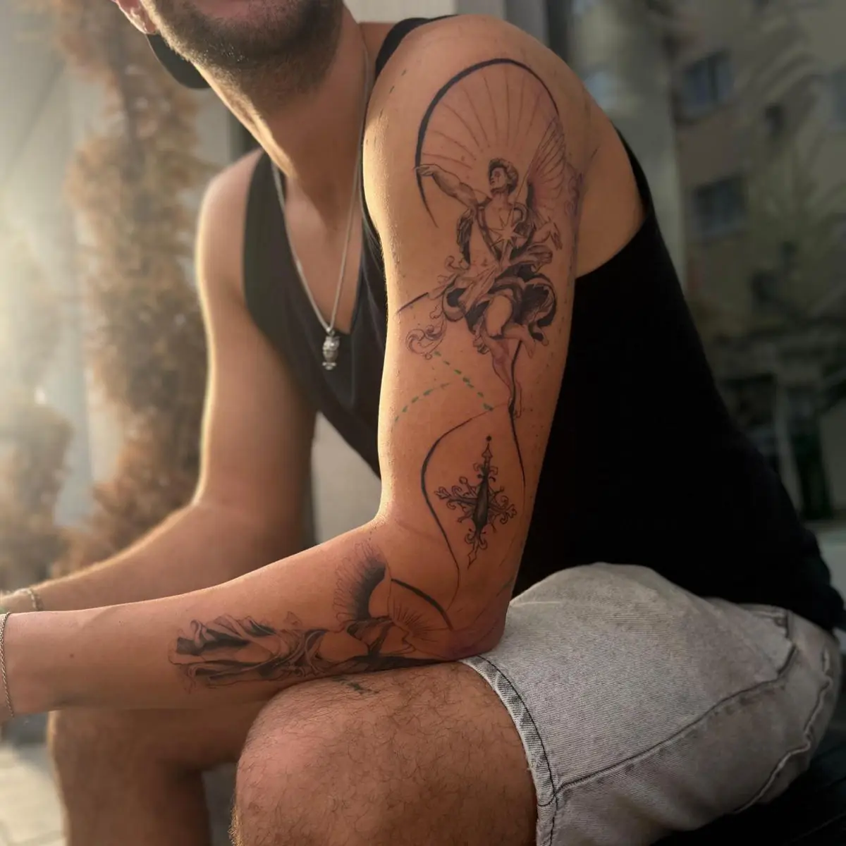Tattoo von Basti, Fineline und Realistic