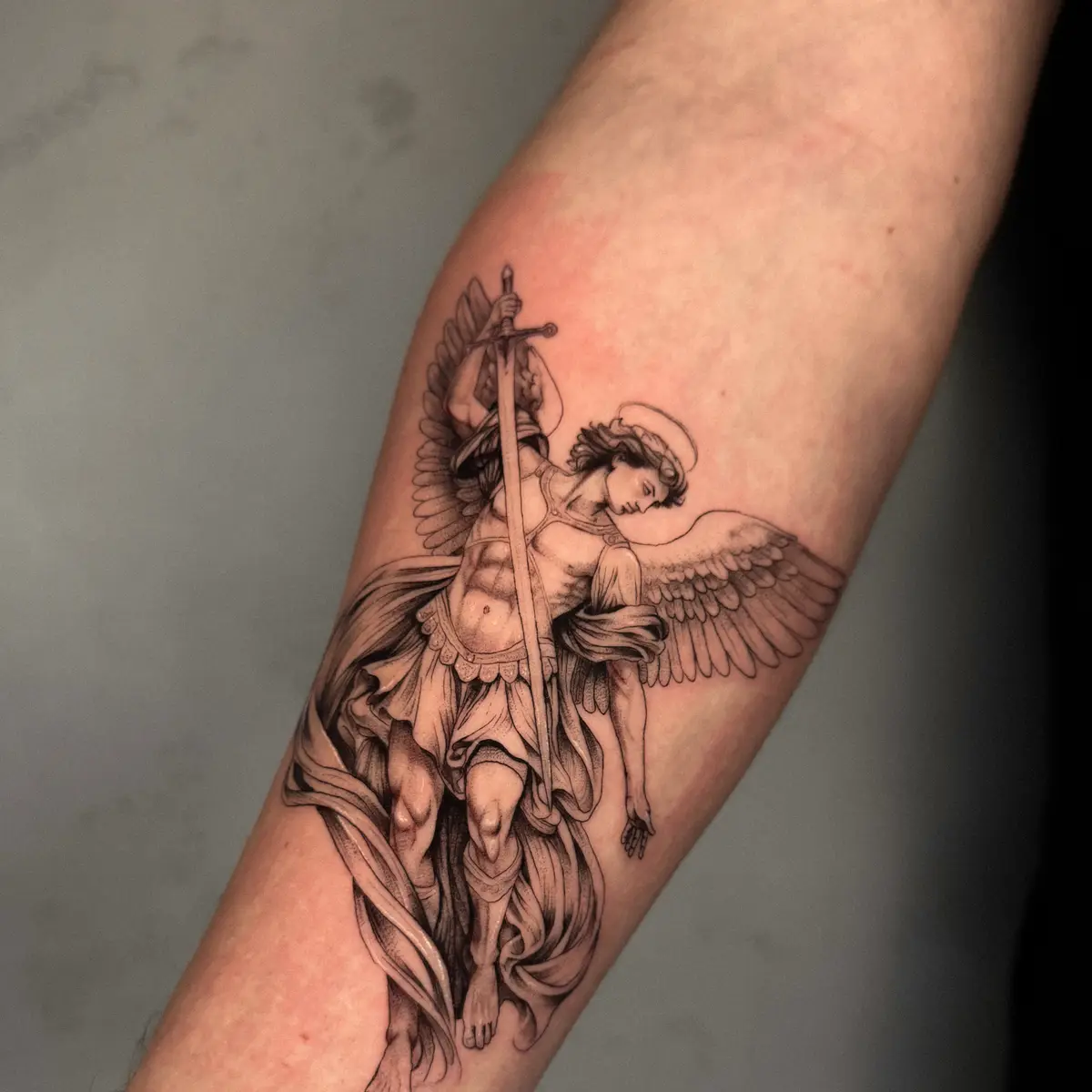 Tattoo von Benjo, Microrealism und Concept Tattoo