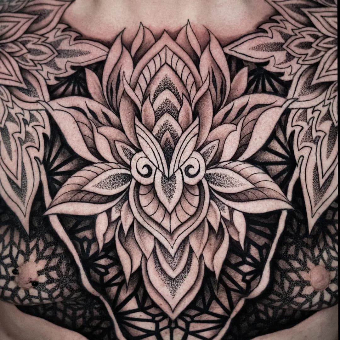 Tattoo von Isto, Neo-Blackwork und Ornamentel und Geometry