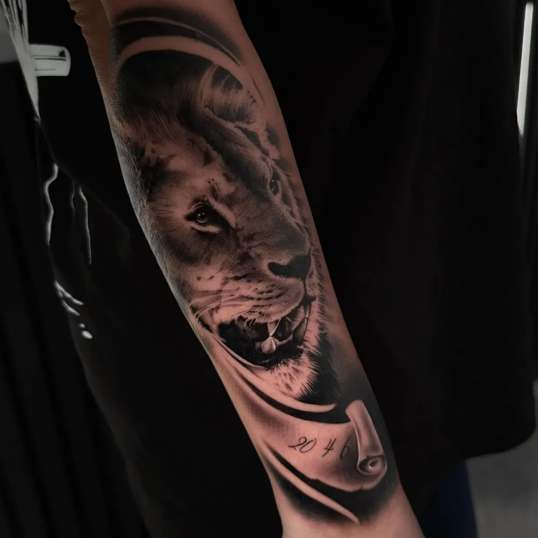 Tattoo von Jorgo, Black & Grey und Realistic